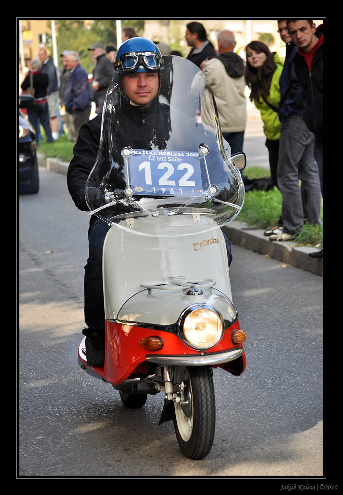 img00019.jpg